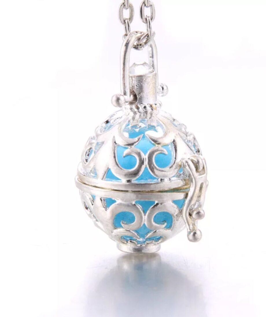 Hollow Leaf Ball Pendant