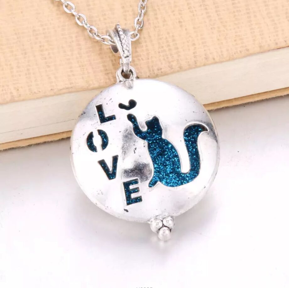 Love Cat Pendant