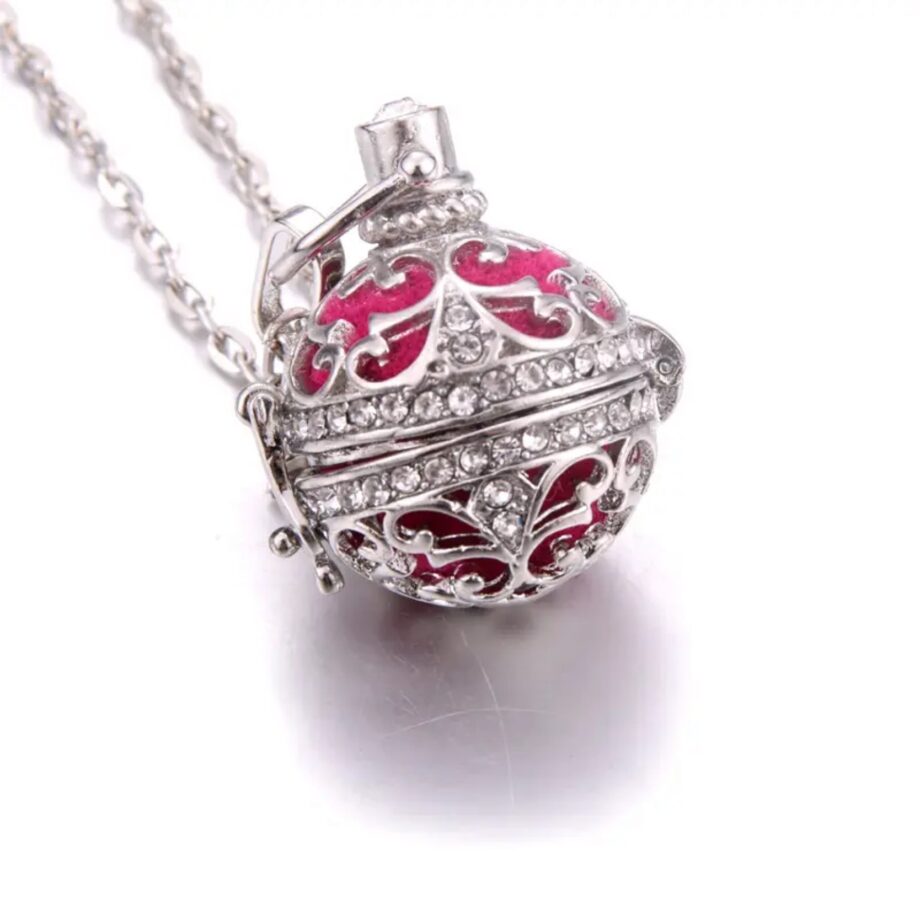 Aromatherapy Hollow Crystal Ball Pendant