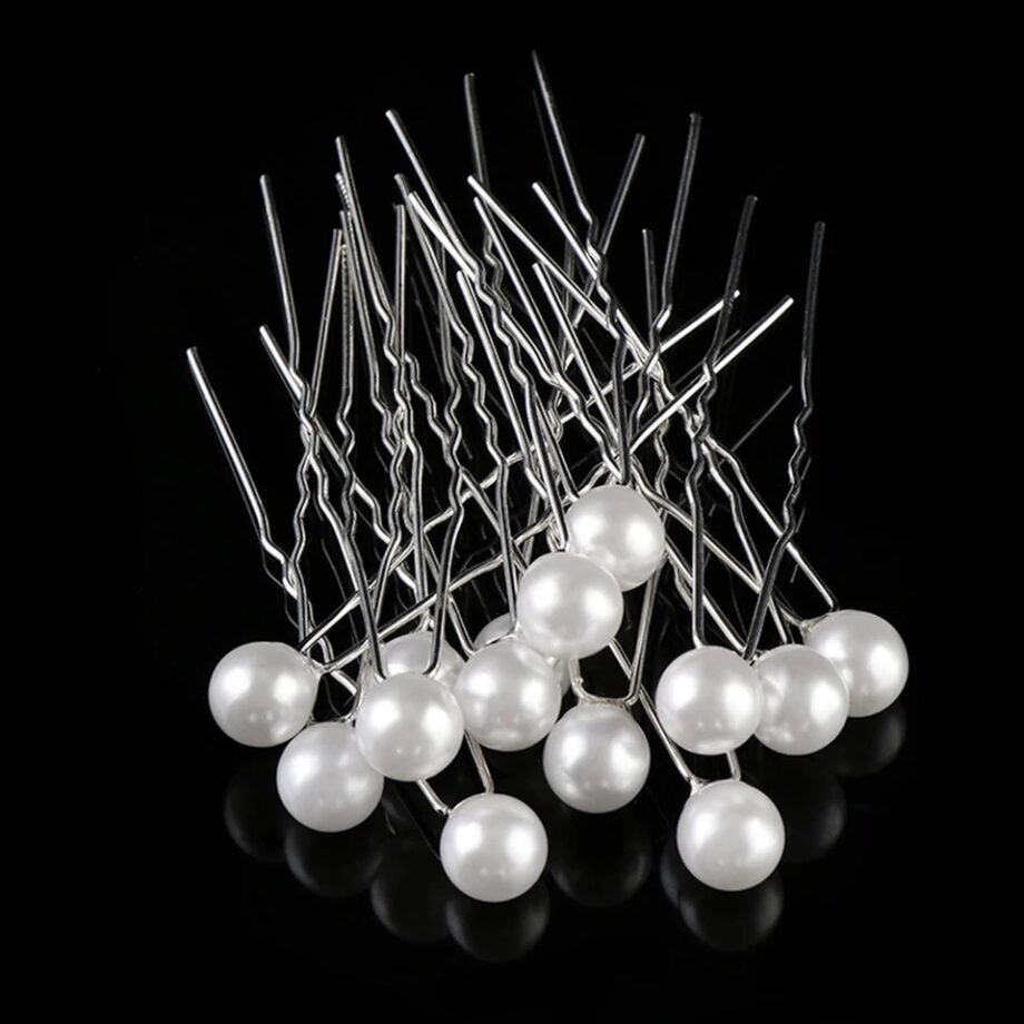 Pearl hair pins (uniform)