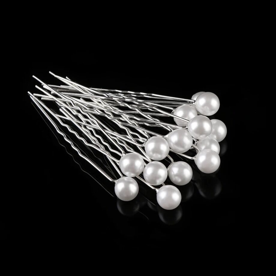 Pearl hair pins (uniform)